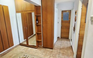 Apartament 2 camere Ultracentral, mobilat, utilat, decomandat - Poză 7