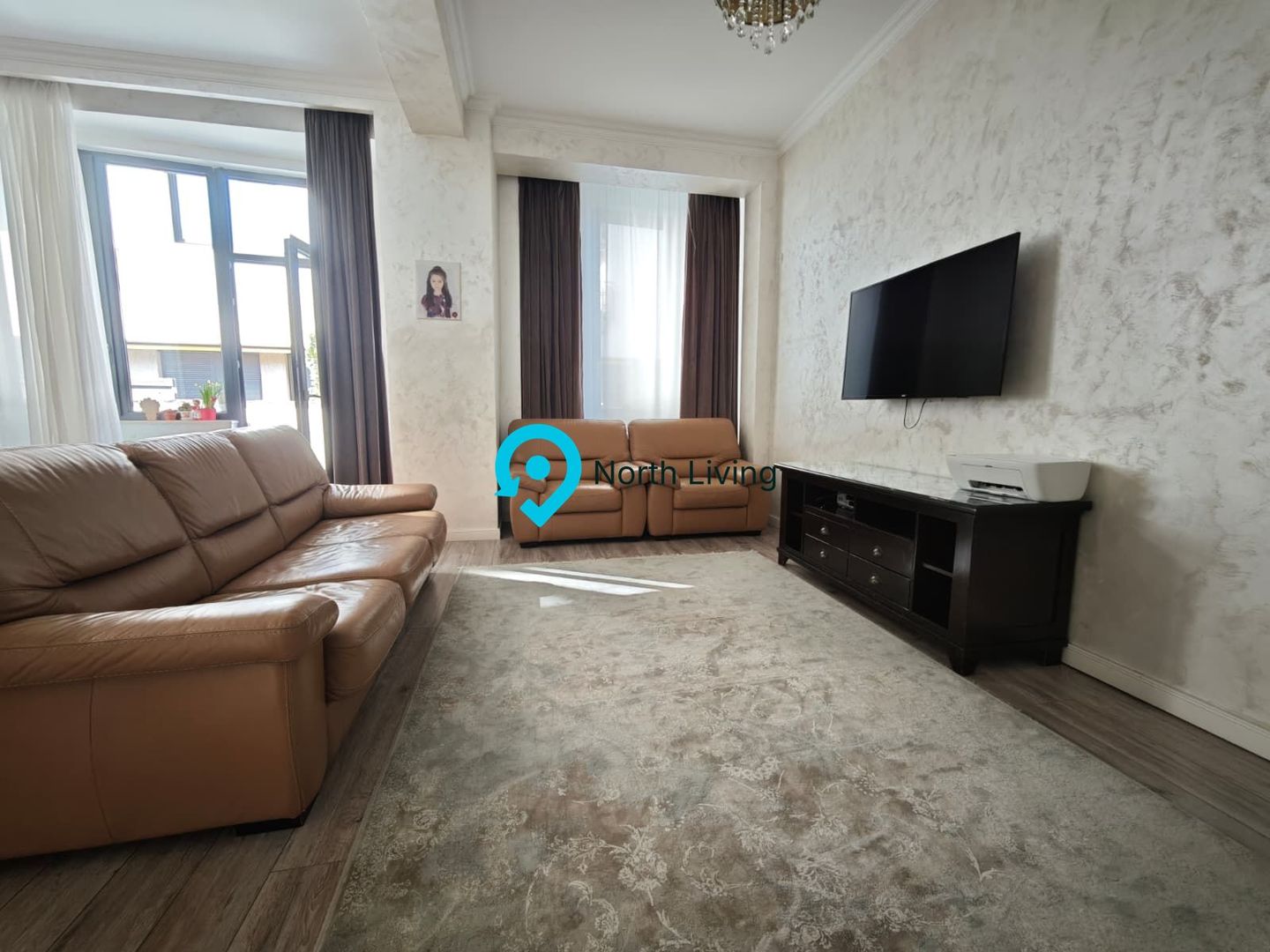 Apartament 3 camere, 100 mp, curte 63 mp, Dămăroaia - Poză 3