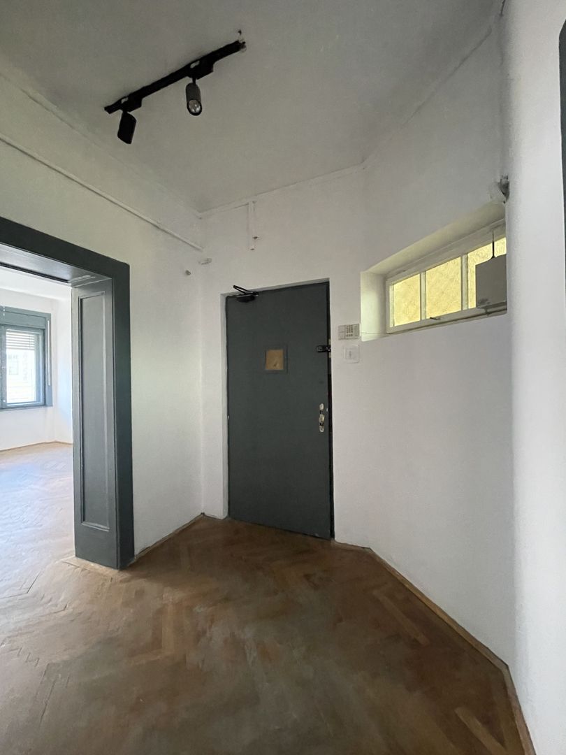 Apartament cu farmec istoric, 120 mp, în inima Clujului – Strada Eroilor - Poză 13