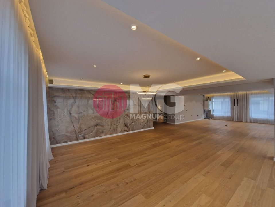 Penthouse de vanzare - 4 camere -vedere lac- Laguna Residence - Poză 3