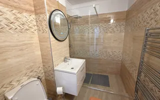 Apartament 2 camere, 60 mp utili, etaj 3, zona ultracentrala - Poză 12