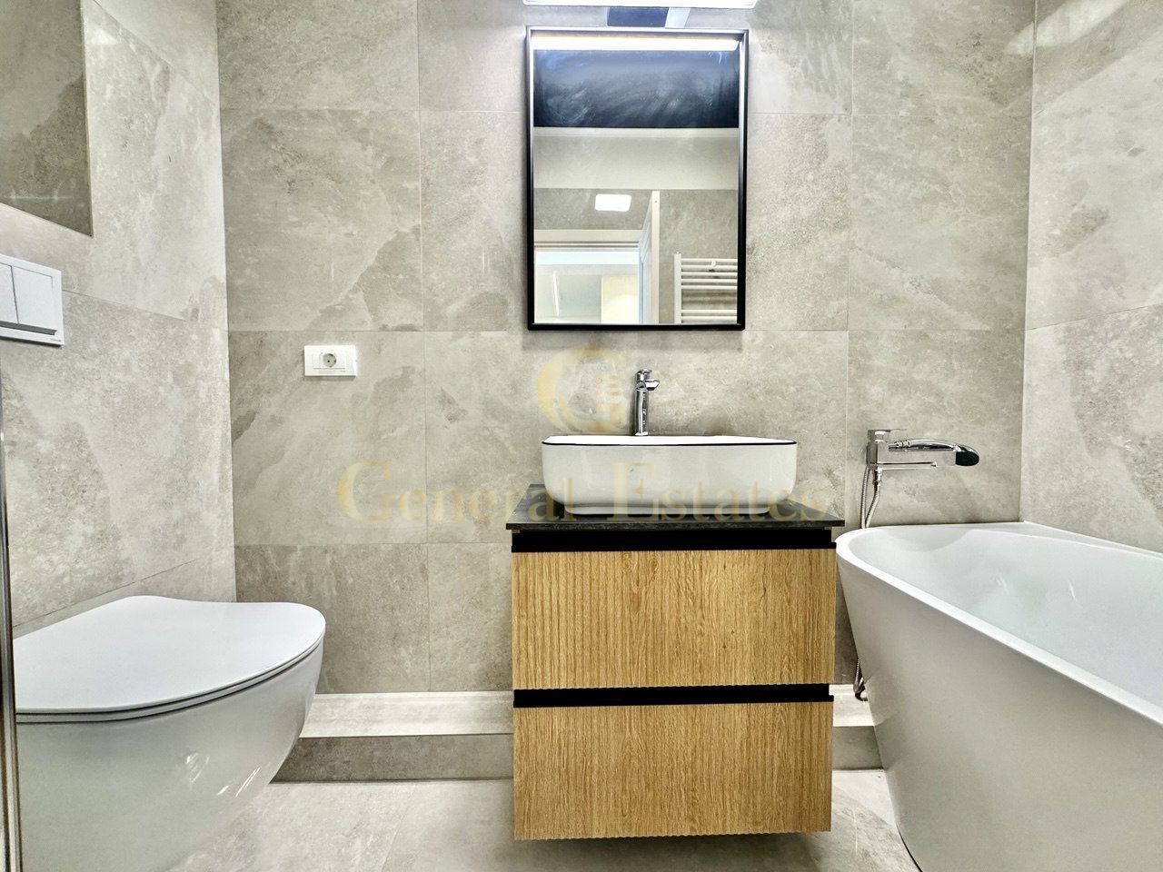 Vânzare Penthouse cu Terasă  83 m.p. -  Atrium Garden - Poză 19