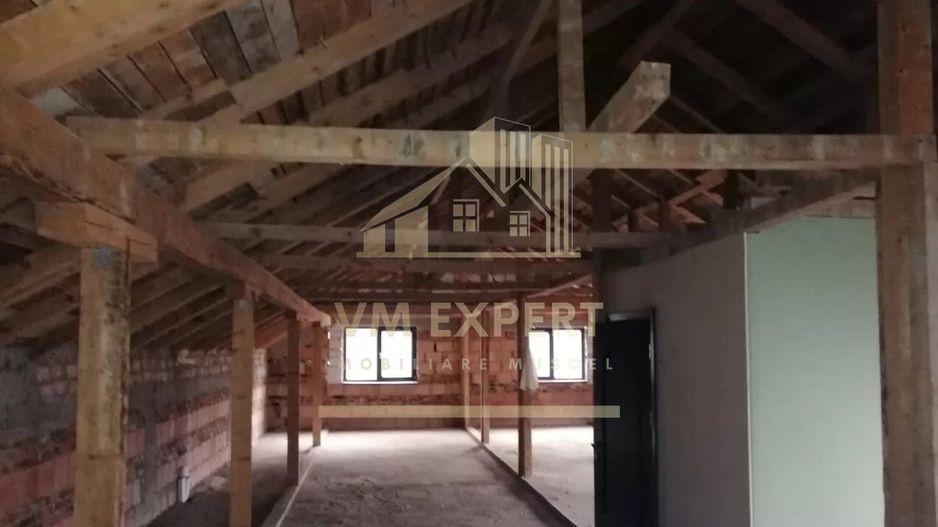 VILA 10 CAMERE TEREN 593MP, ZONA CENTRALA, CAMPULUNG - Poză 12