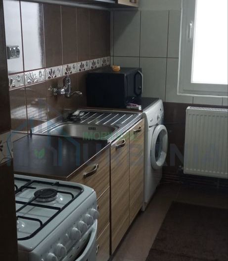 Apartament 2 camere, zona Podu Roș, Bulevardul Primăverii, Iași - Poză 3