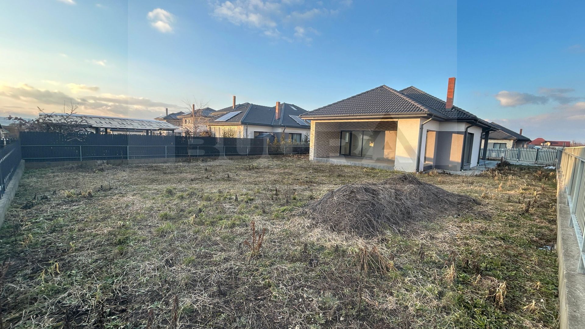 Casa individuala in ansamblu privat, 120 mp utili, 620 mp teren - Poză 5