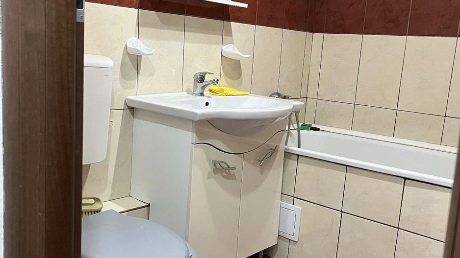 AP. 2 CAMERE GHENCEA, BUCATARIE INCHISA, MOBILAT/UTILAT COMPLET - Poză 6