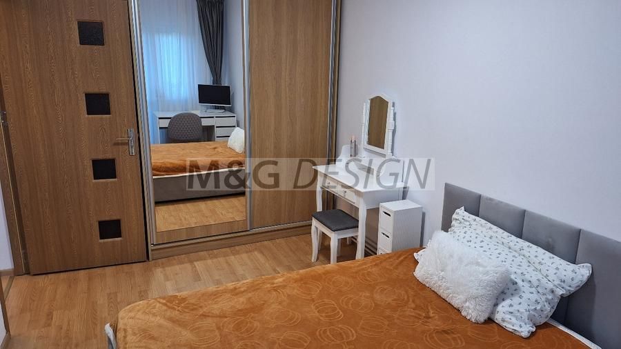 Apartament 4 camere Complexul Studentesc etaj 1 - Poză 10