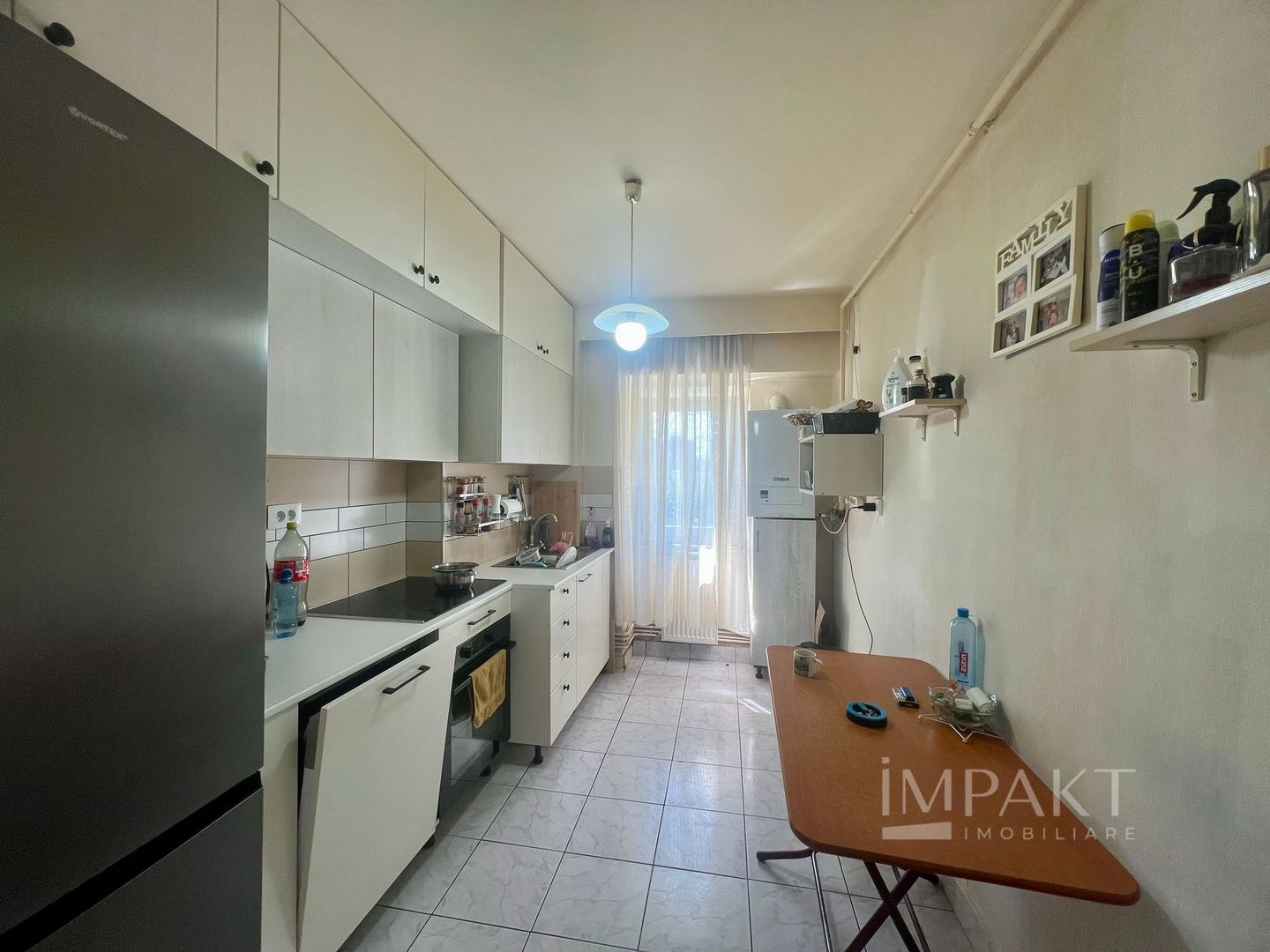 Apartament cu 3 camere decomandate in zona Primaverii - Poză 4