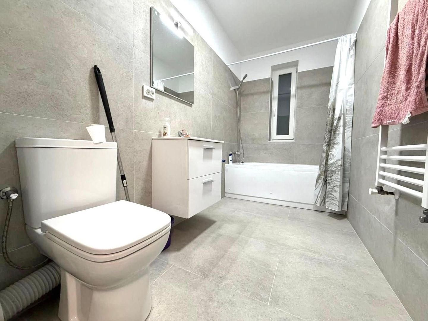 Apartament 2 camere - 2 locuri de parcare - Giroc - Poză 4