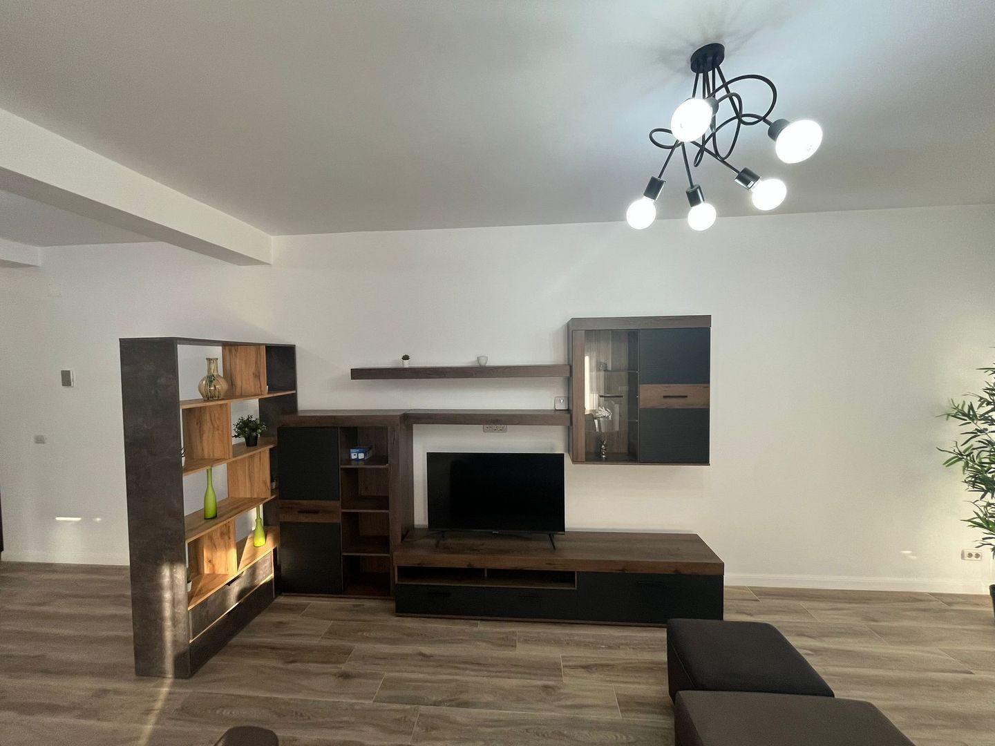 Apartament modern I Liniște și aer curat I Dumbavita - Poză 3