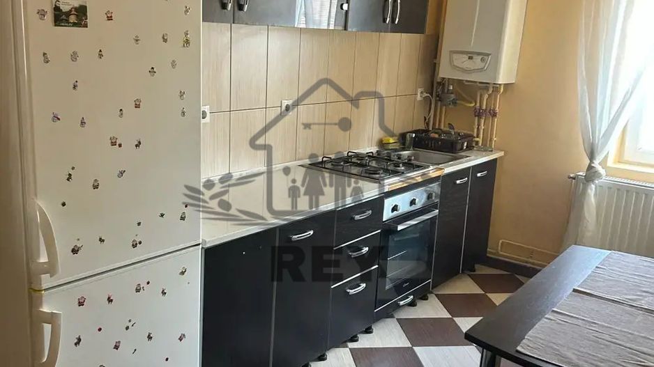 Apartament 4 camere zona Penny Vasile Aaron 89 mp utili - Poză 2