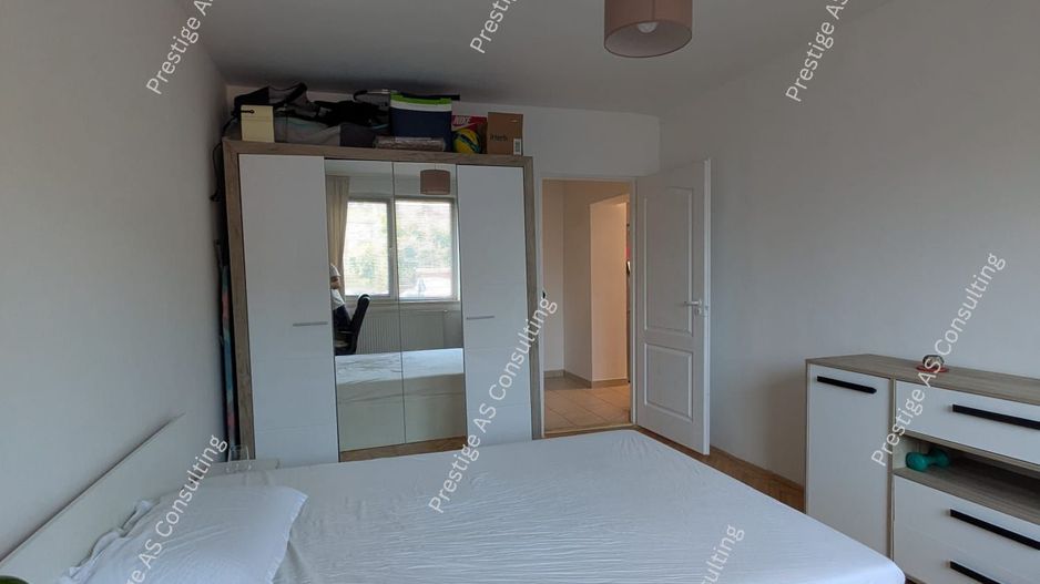 Apartament 2 camere decomandat 45 mp | Complex Studentesc etaj 1 - Poză 4