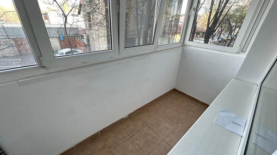 APARTAMENT 3 CAMERE 1 MAI | METROU - Poză 9