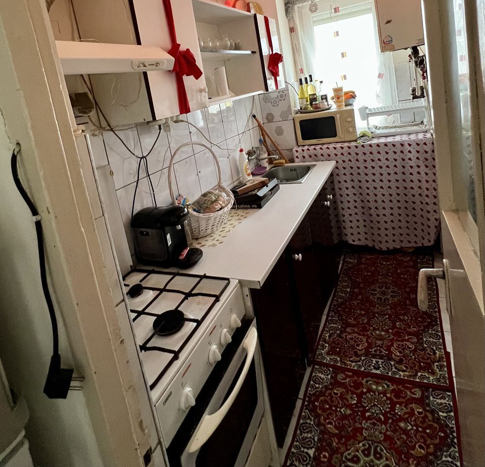 Vand Apartament 2 camere  4/4.  Mobilat si utilat - Poză 6