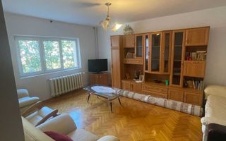 Apartament 3 camere renovat, 2 băi, București Mall, Calea Vitan, pet friendly - Poză 3