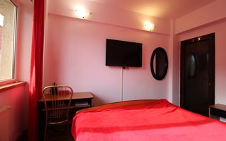 Vis a vis de Facultatea de Constructii, 2 camere, centrala proprie - Poză 7