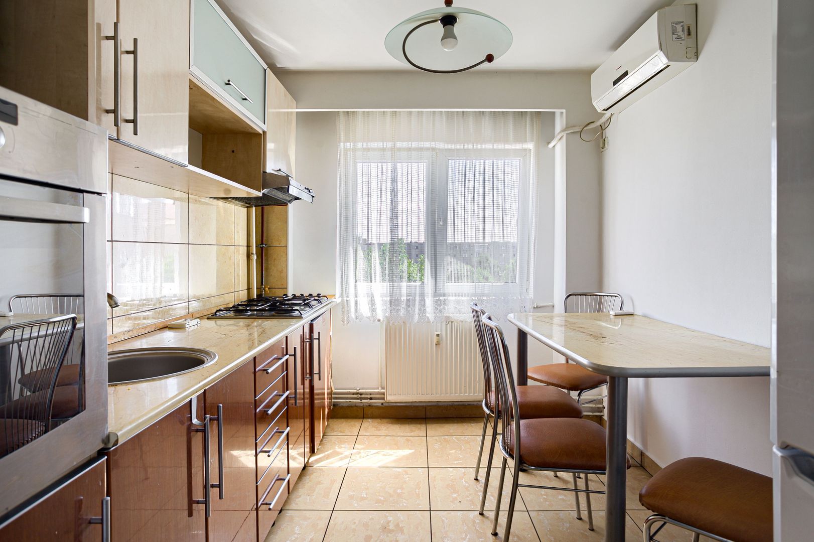 Apartament cu 4 camere Micălaca etaj 3 și loc de parcare - Poză 1