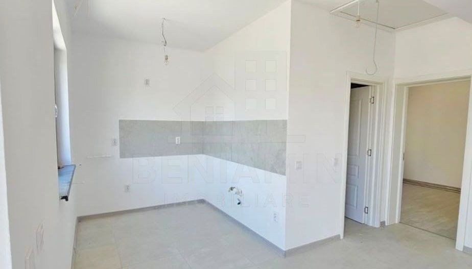 Casa Isalnita-La Cheie-2026-80mp Utili-322mp Teren-Toate Utilitatile - Poză 3