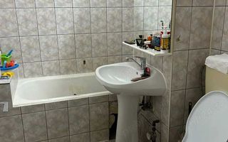 🏠 Închiriez apartament 3 camere | Decomandat | Calea Lipovei - Poză 7