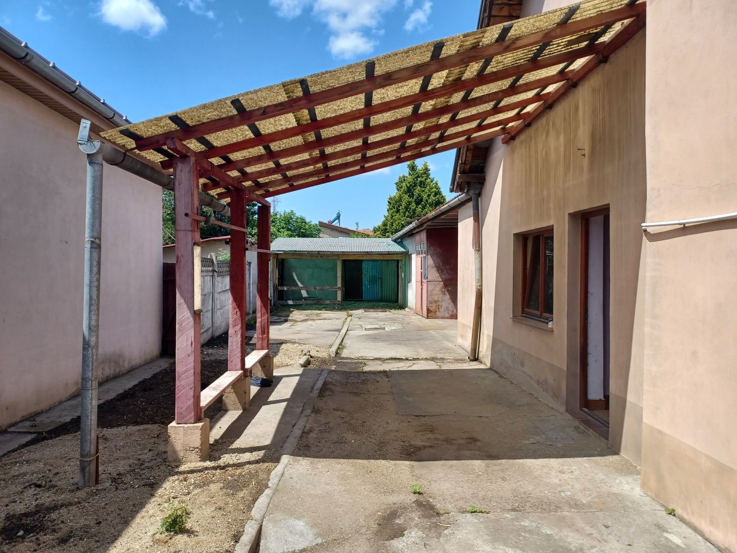 Casă, 500 mp, Muntele Găina. 600 E/lună (neg). Comision 0. - Poză 8