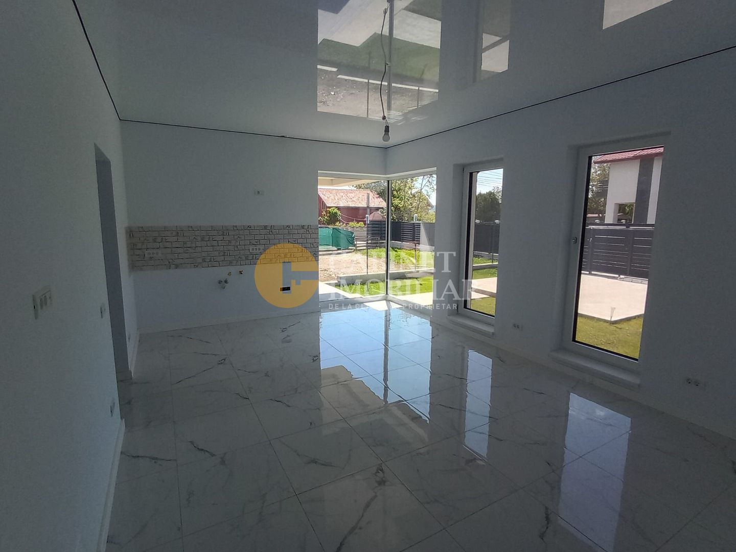 Casă modernă de vânzare în Dancu – design premium, gata de mutare! - Poză 4