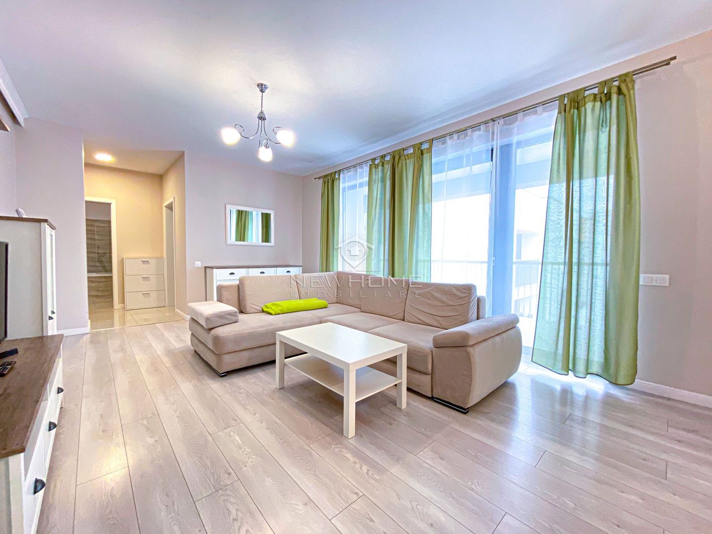 Apartament LUX 2 camere 67 mp, Parcare, zona Iulius Mall FSEGA - Poză 9
