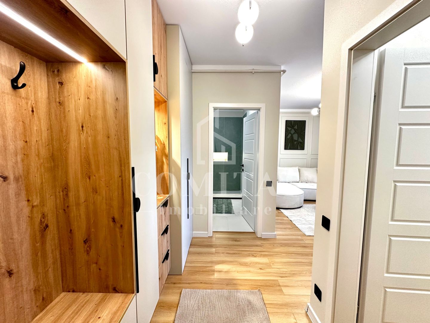 Apartament ultrafinisat | Etaj intermediar | Zona Str Tineretului - Poză 14
