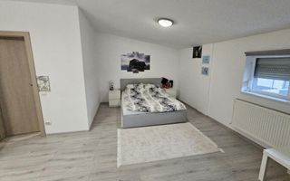 CASĂ P+1 DE VÂNZARE  CARTIERUL LATIN – TEREN 400 MP  - GARAJ - Poză 6