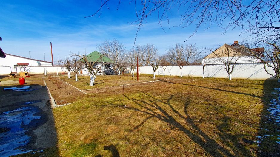 Afacere/Restaurant -Salon evenimente capacitate 600 persoane - Poză 26