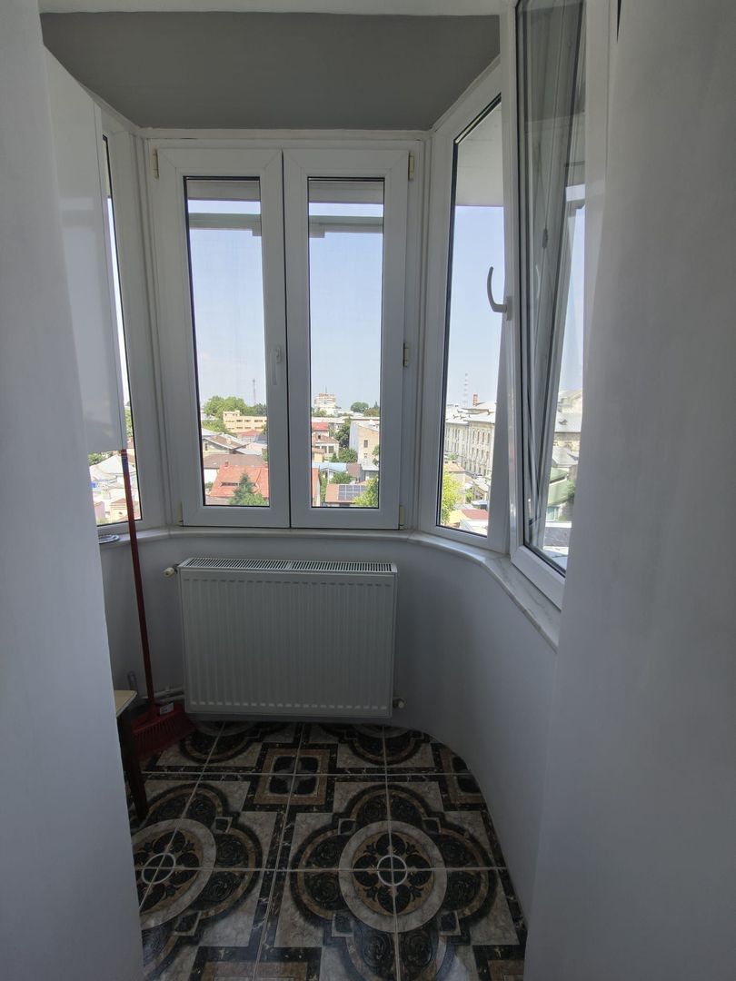 De inchiriat apartament cu 2 camere, central. etaj 3, 450 euro - Poză 6