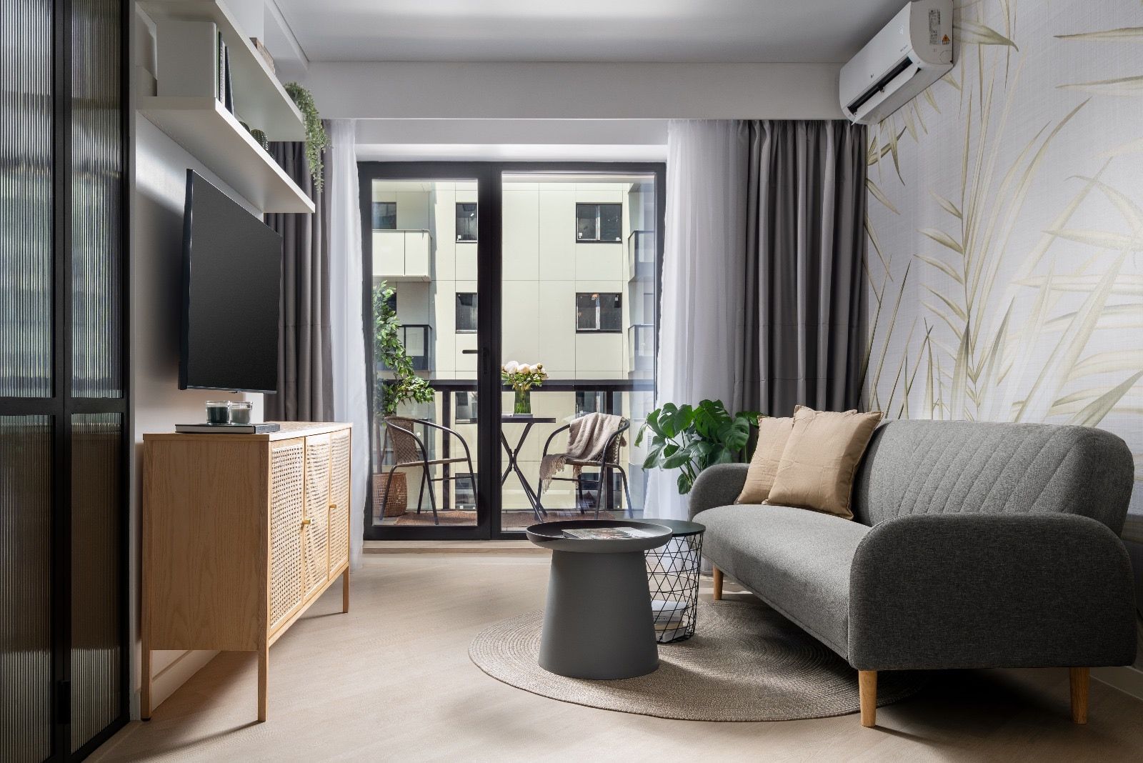 Studio Complet Mobilat & Utilat – Cortina North | Investitie ideala - Poză 2