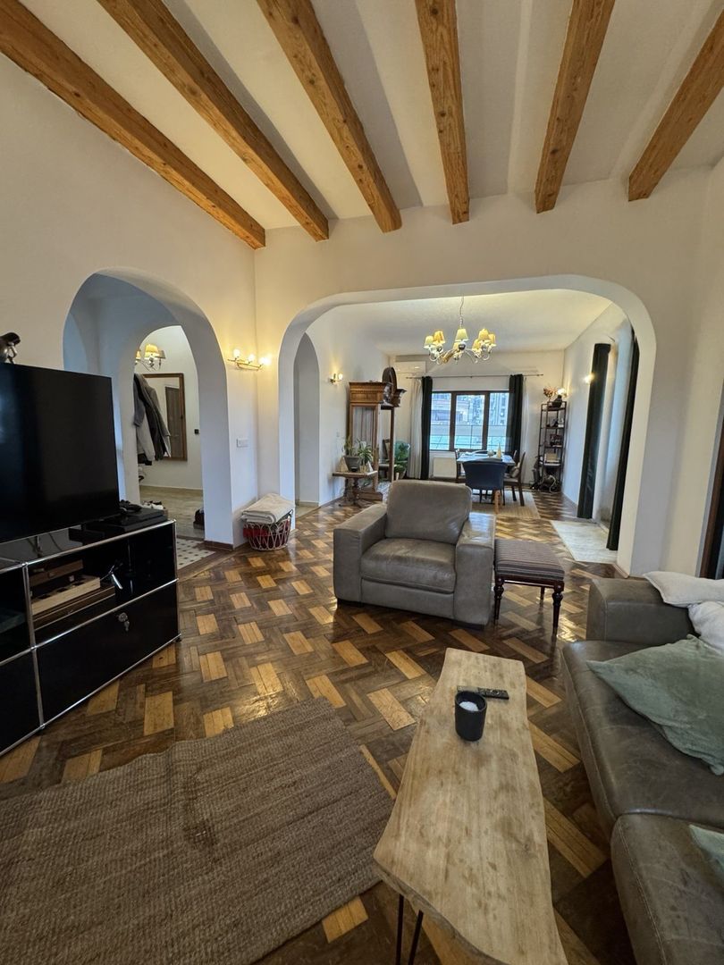 Penthouse cu terasa 50mp- Universitate - Poză 1