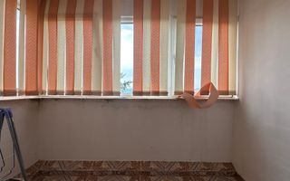 Apartament 2 camere, etaj 3, centru, Buhuși - Poză 9