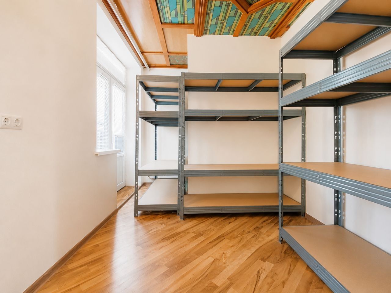 Casă 210 m² cu 5 dormitoare și teren 10 ari – Euroreparație | Drochia, str. Grigore Ureche - Poză 48