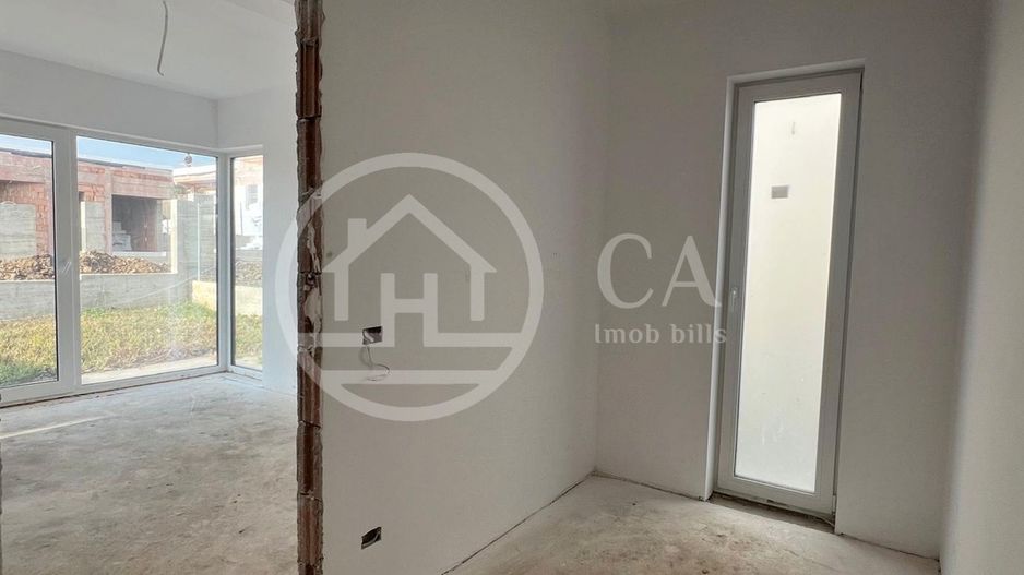 Casa moderna de vanzare in zona de Dealuri, Oradea - Poză 16