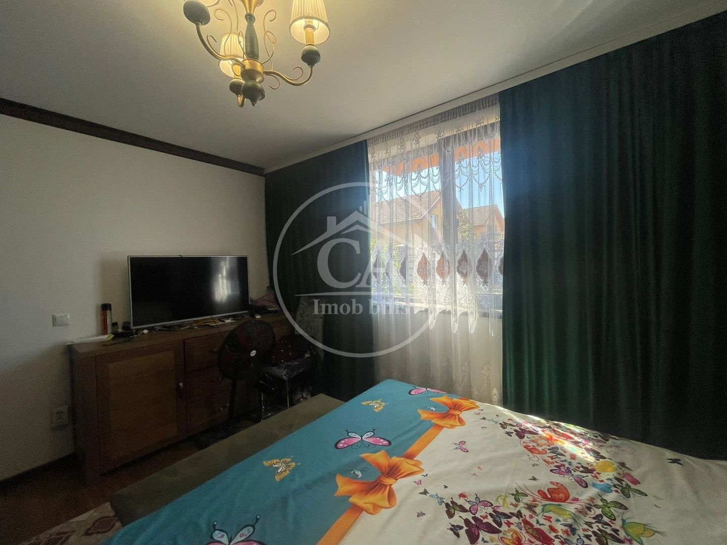 Casă de vânzare cu 4 camere în Cartierul Tineretului, Oradea - Poză 14