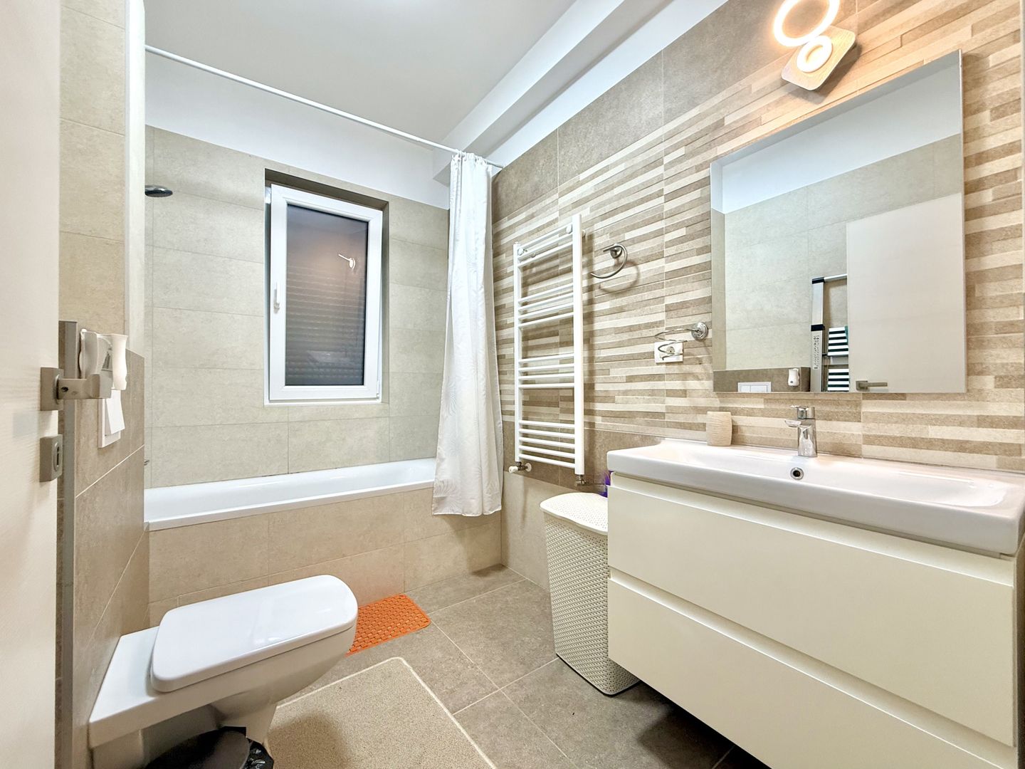 De închiriat apartament 3 camere cu gradină în Dumbrăvița - Poză 15