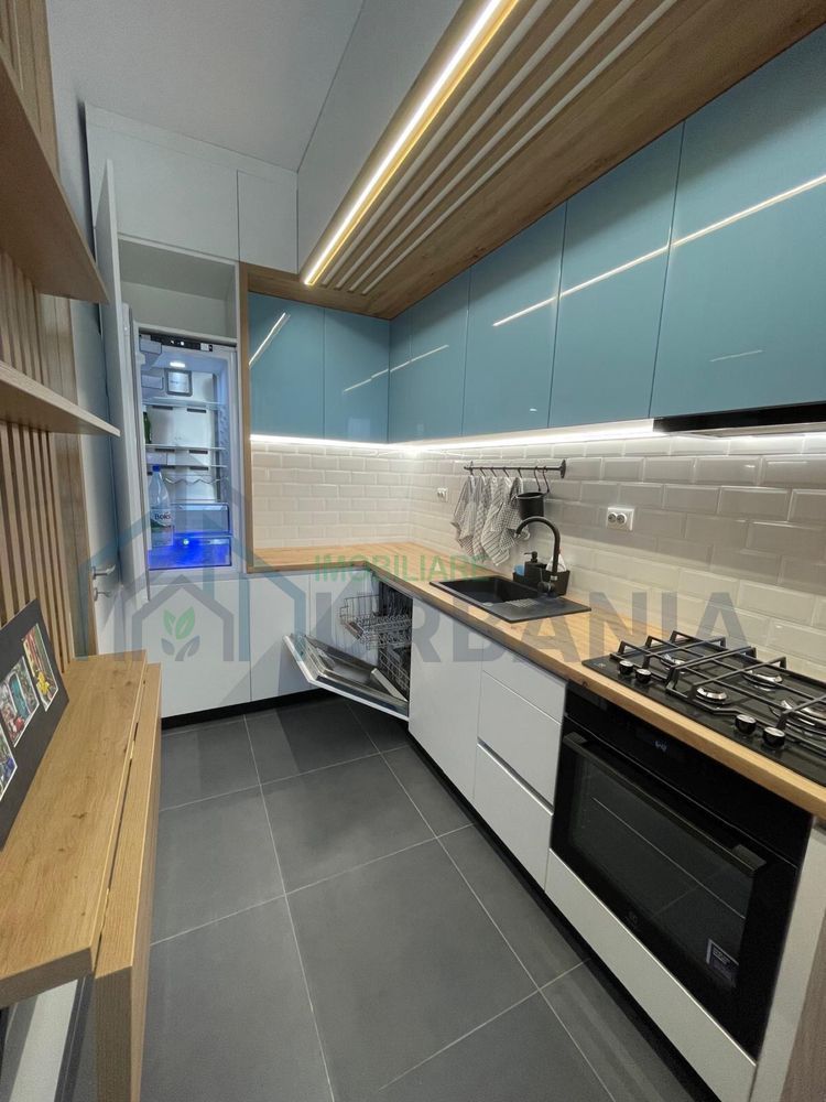 Ofer spre inchiriere apartament cu 3 camere cu loc de parcare - Poză 3