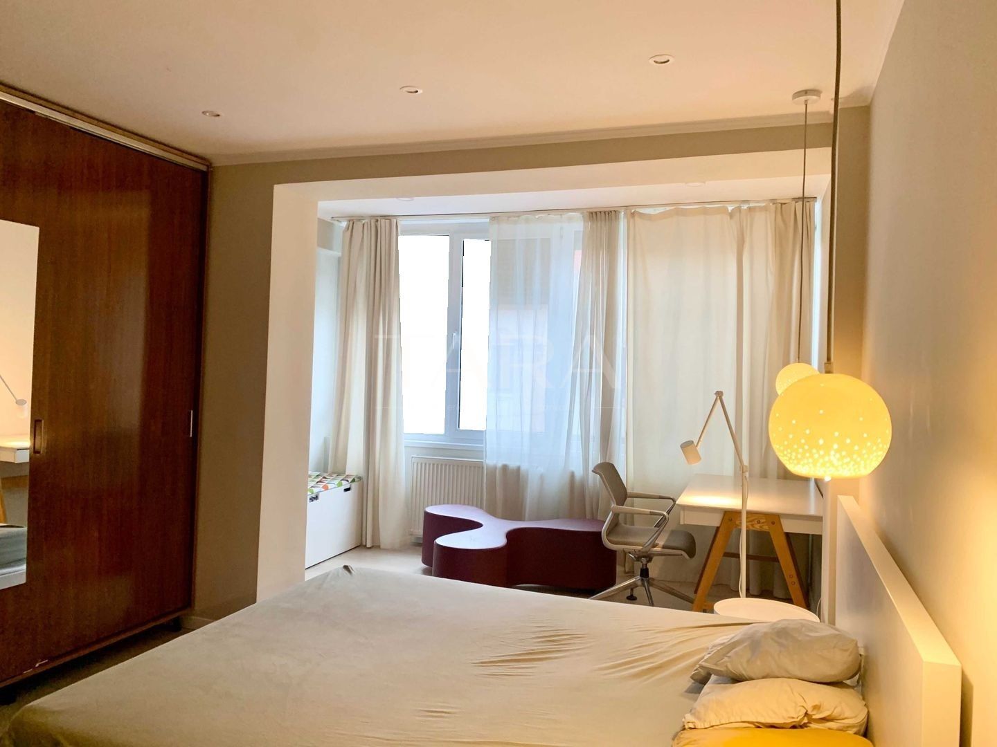 Vânzare apartament cu 2 camere 63 mp, zona ultracentrală. - Poză 5