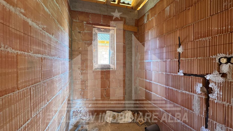 Casa individuala | 1 nivel | 90 mp | 387 mp teren | La rosu | Orizont - Poză 6