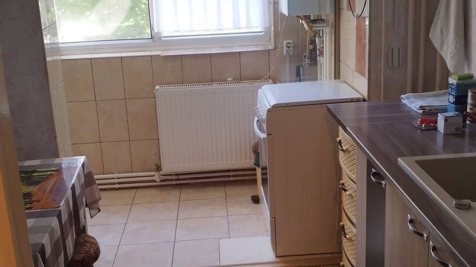 Apartament 2 camere Micro 16, etaj1/4 - Poză 1