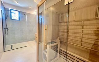 Vilă **6 camere  **451mp // Zona Iancu Nicolae - Poză 54