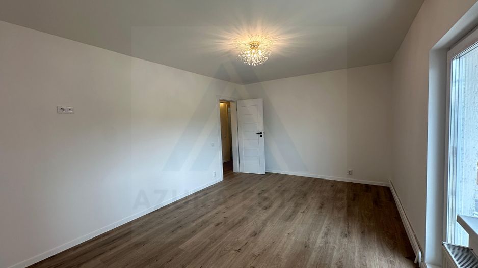 Apartament 3 camere 64 mp utili 2 bai etaj 1 complet renovat Strand - Poză 13