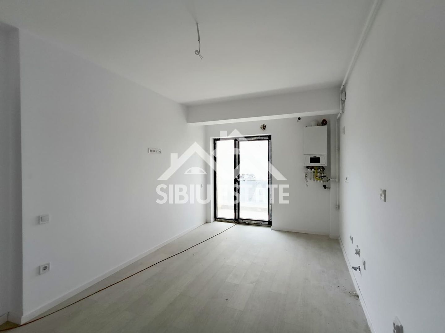 Apartament modern 2 camere ,parcare acoperita Șelimbăr  Doamna Stanca - Poză 2