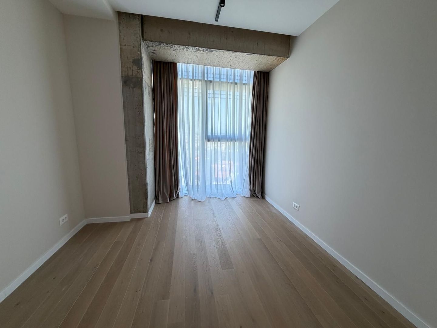 Apartament elegant cu 4 camere | UpSite | Facilități premium - Poză 17