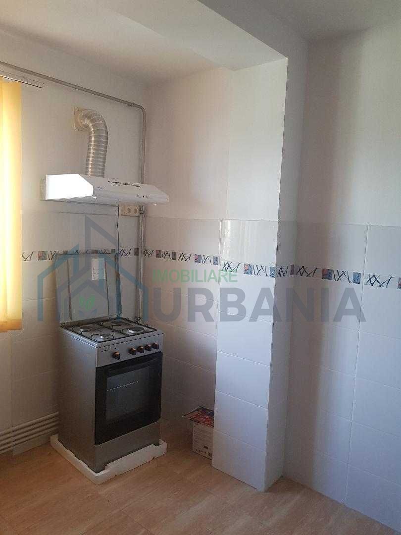 Apartament 2 camere, 74 mp, etaj 1, bloc 2015, Nicolina, cu loc de parcare - Poză 3