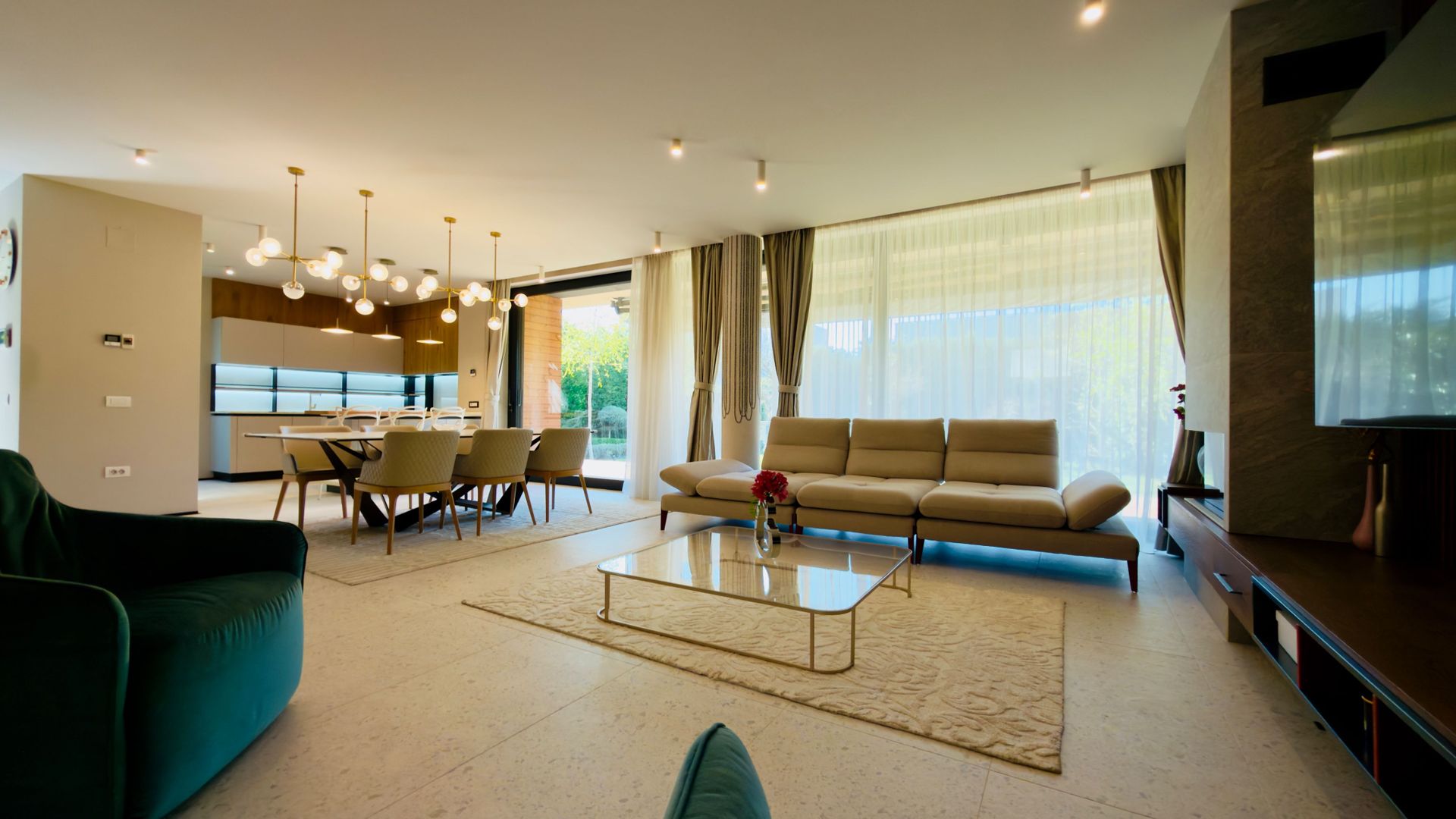 Casa / Vila Amber Gardens | Tunari | 6 camere | Otopeni - Poză 2