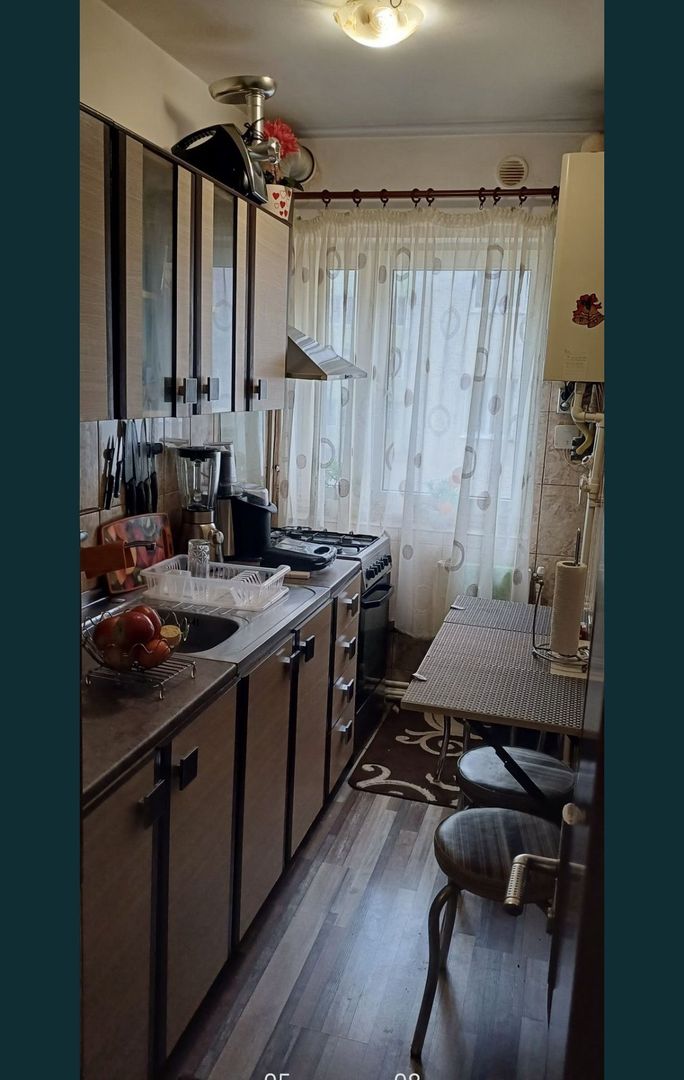 3 camere Tomis Nord-mobilat si utilat - Poză 4