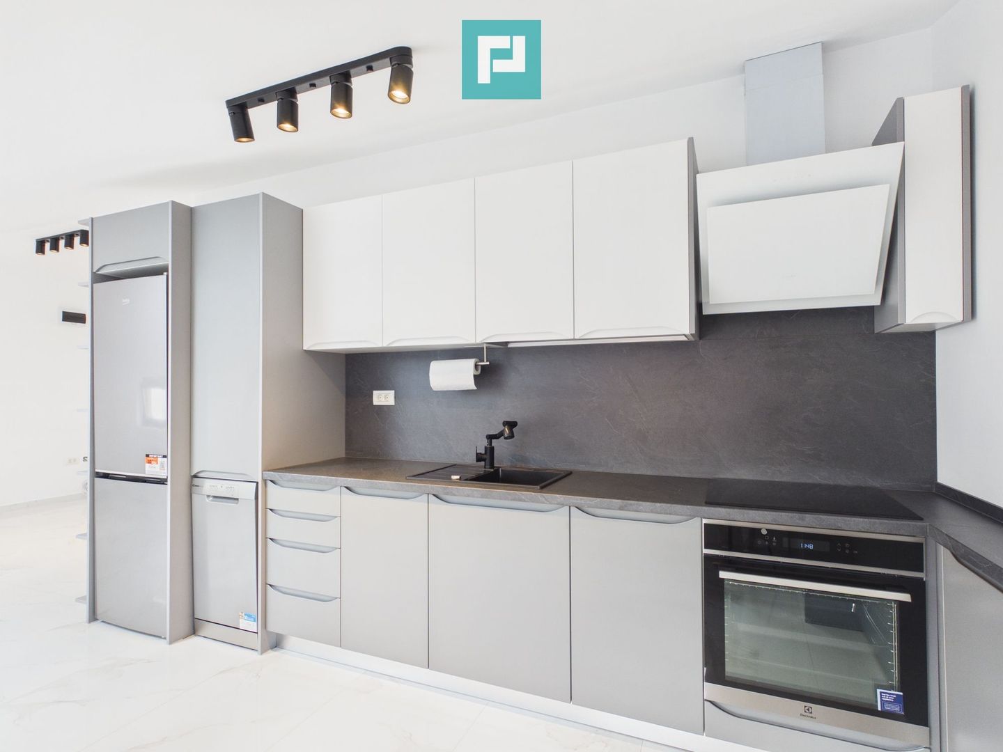 Loft ultracentral ultramodern, la prima închiriere - Poză 5
