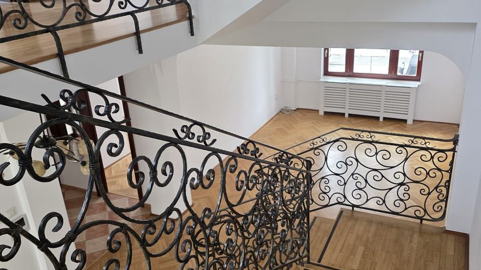 Vila de inchiriat - Poză 26